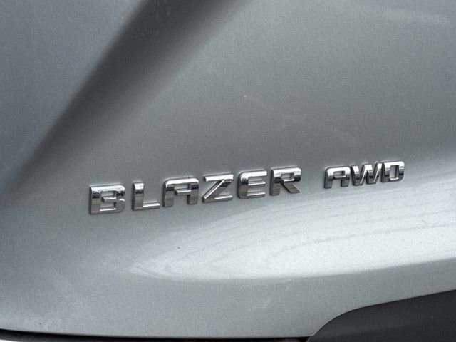 Used 2024 Chevrolet Blazer LT image 9