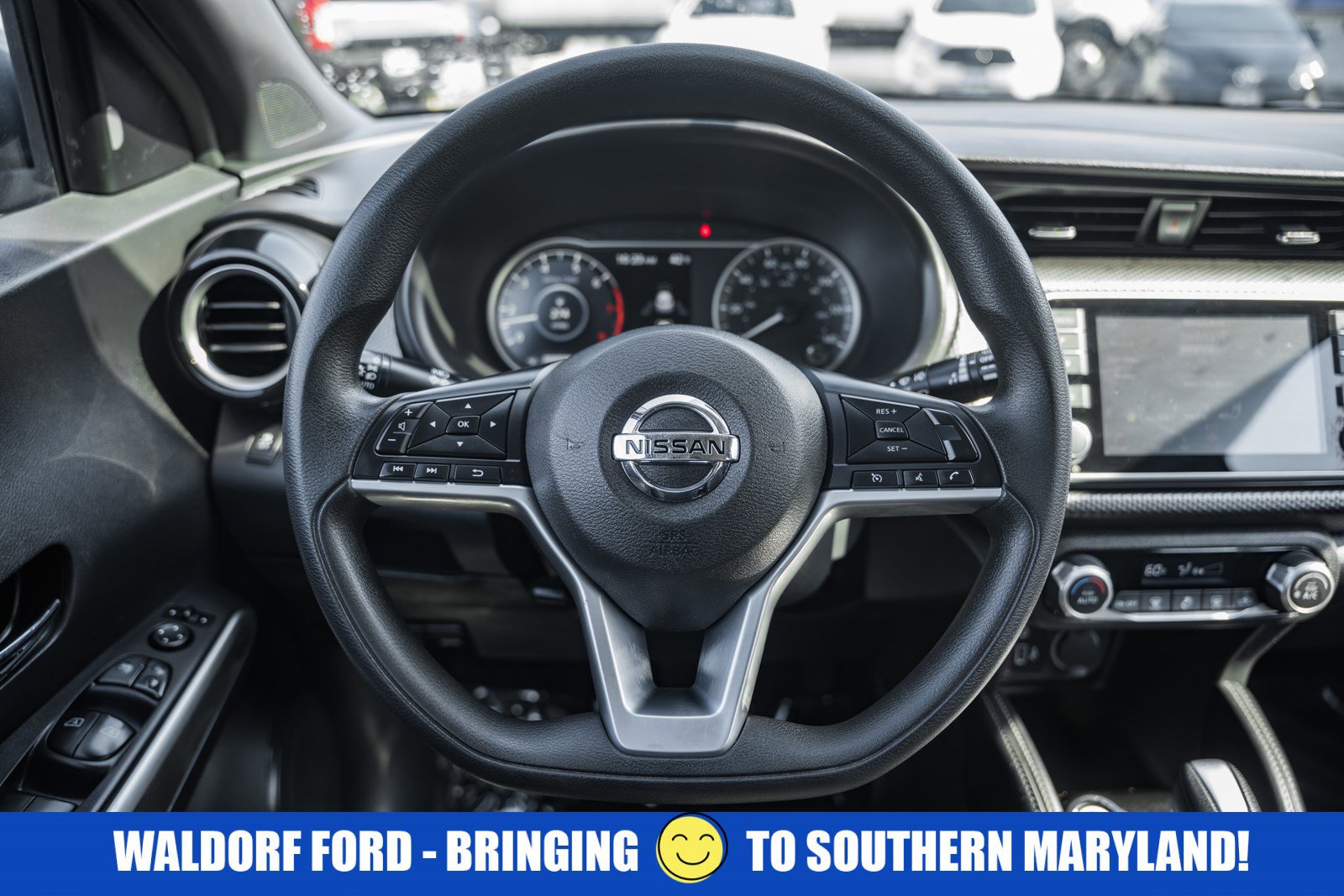 Used 2019 Nissan Kicks SV image 26