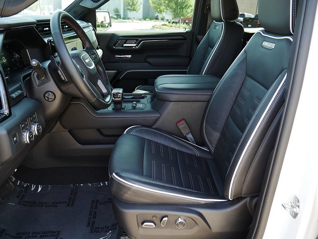 Used 2026 GMC Sierra 1500 AT4X AWD/4WD image 10