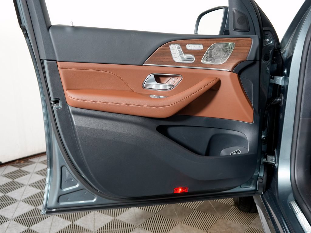 Certified 2026 Mercedes-Benz GLE 350 4MATIC image 11