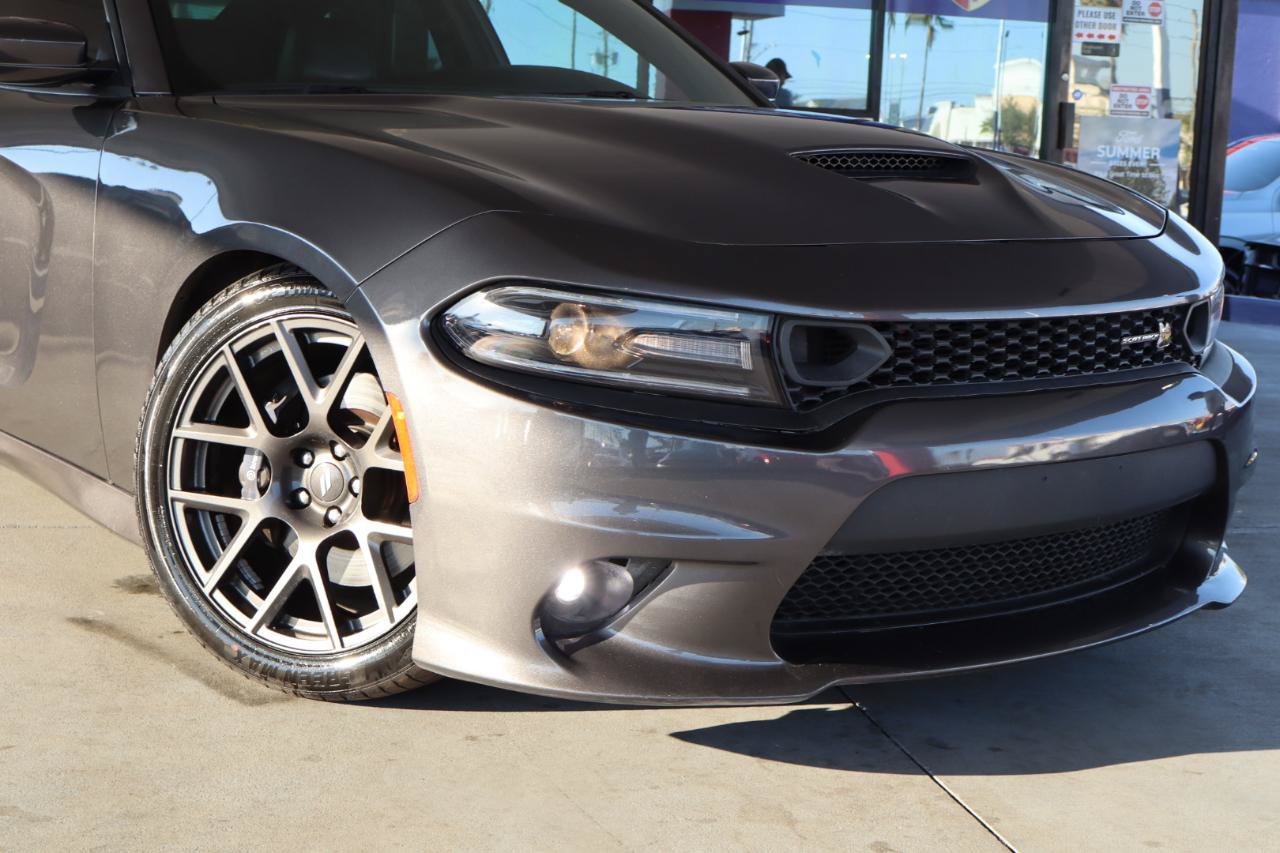 Used 2021 Dodge Charger Scat Pack w/ Plus Group RWD image 2