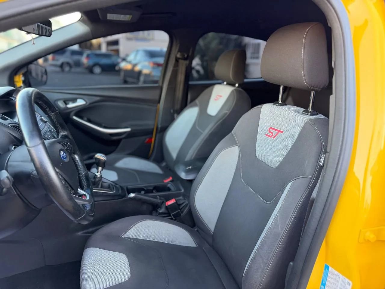 Used 2017 Ford Focus ST image 23