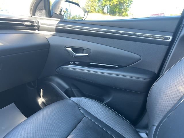 Used 2023 Hyundai Tucson Limited image 31