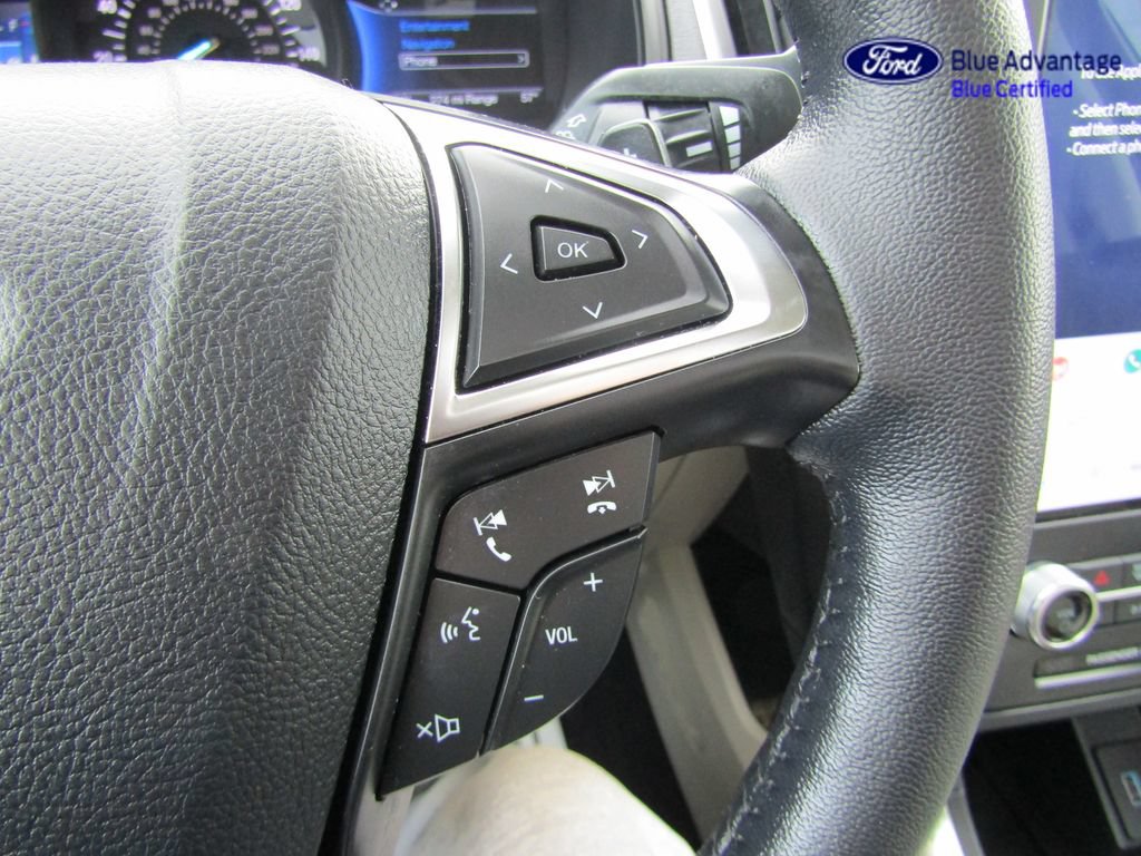 Certified 2024 Ford Edge Titanium AWD/4WD image 34
