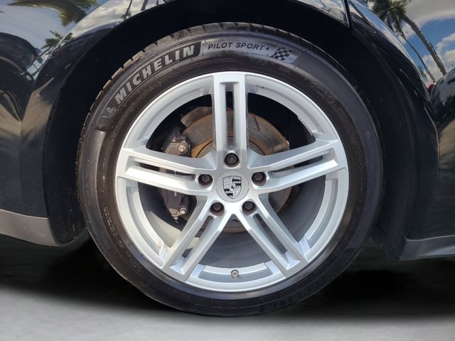 Used 2025 Porsche Panamera w/ Premium Package RWD image 36