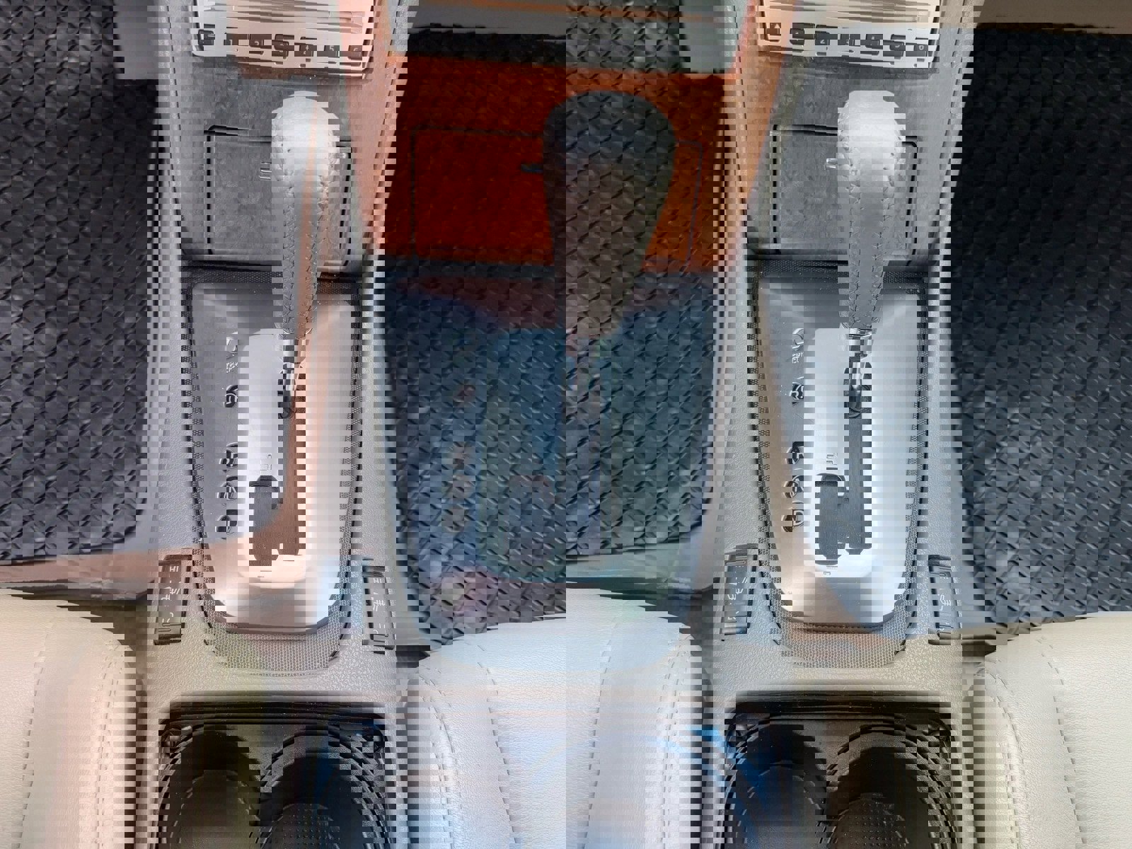 Used 2008 Nissan Altima 3.5 SE w/ Technology Pkg image 27