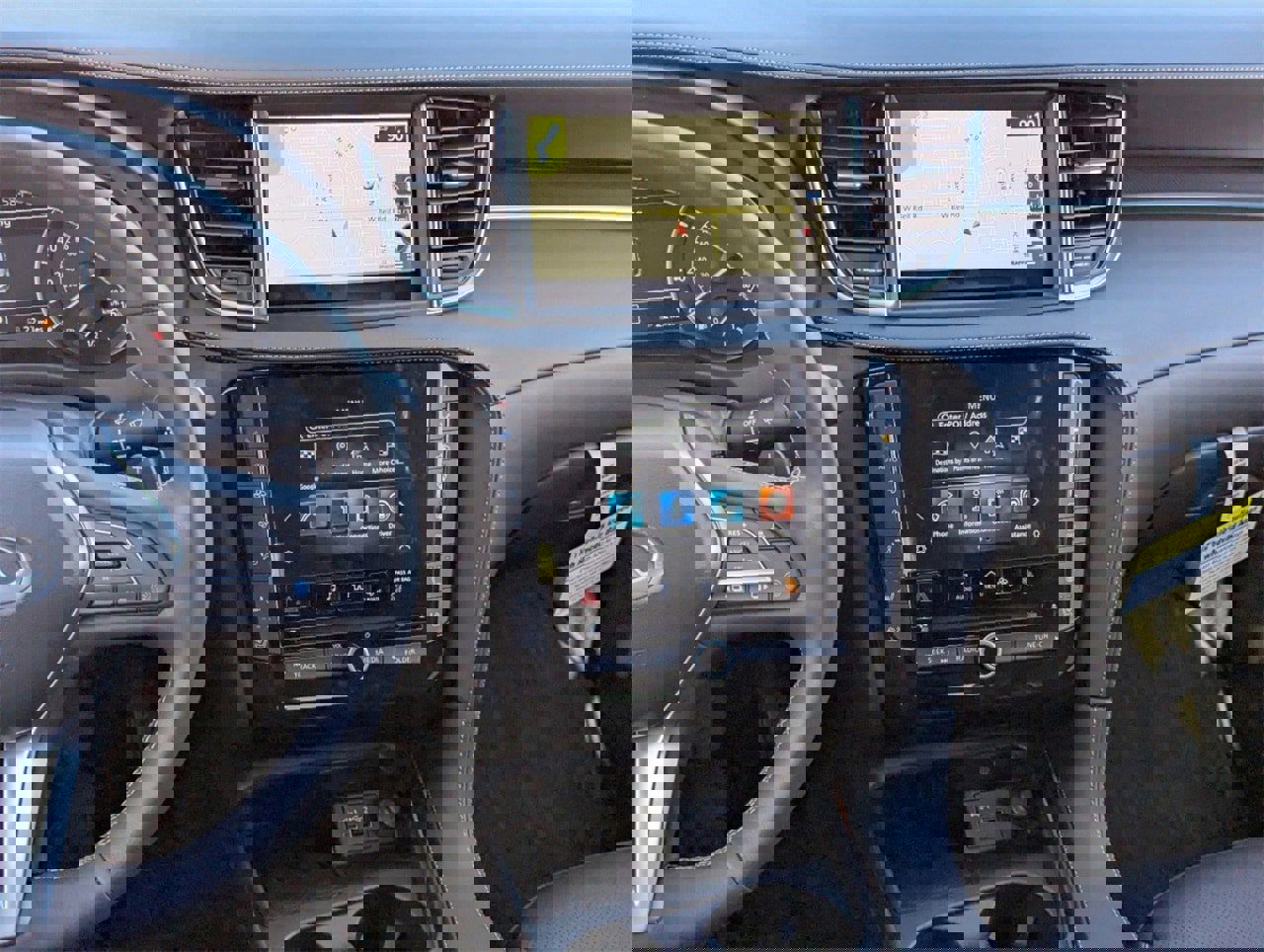 New 2025 INFINITI QX50 Sport image 17