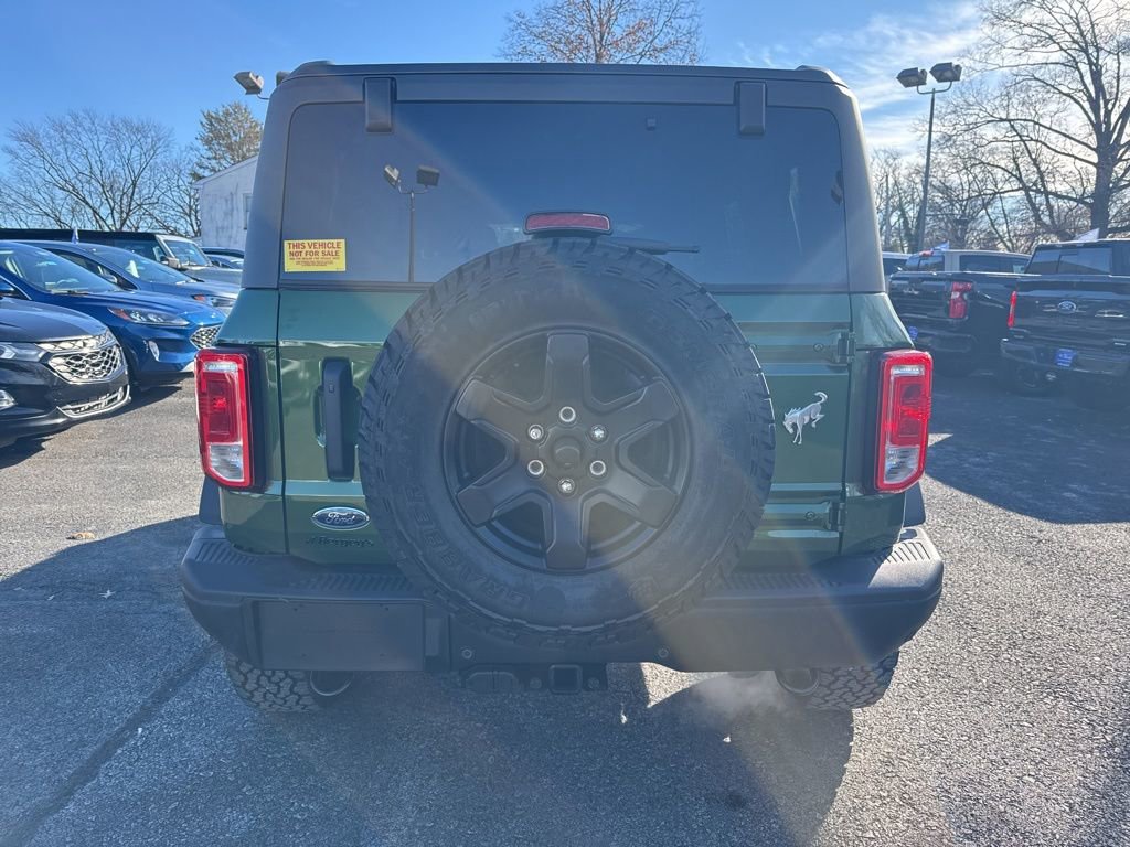 Used 2024 Ford Bronco Black Diamond image 6