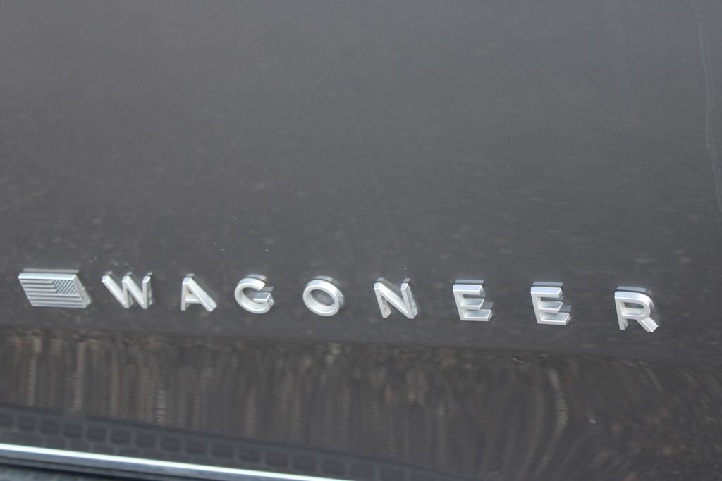 Used 2024 Jeep Wagoneer Series II AWD/4WD image 13