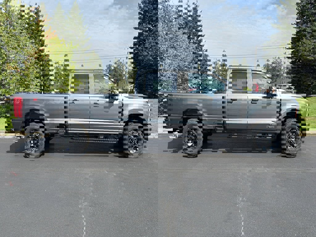 New 2026 Ford F350 XL w/ STX Appearance Package image 4