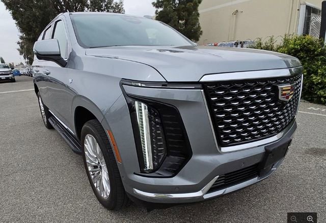 Used 2025 Cadillac Escalade Premium Luxury image 1