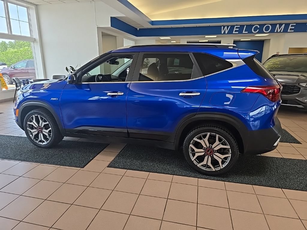 Used 2021 Kia Seltos SX w/ SX Sunroof Package AWD/4WD image 3