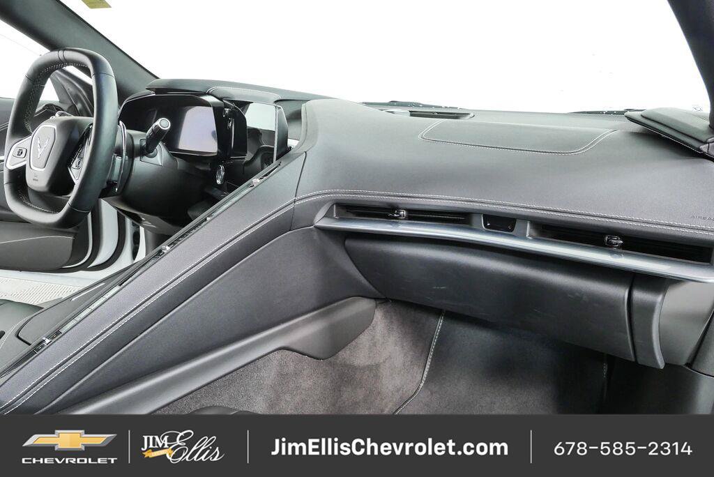 Used 2024 Chevrolet Corvette Stingray Preferred Cpe w/ Z51 Performance Package RWD image 20