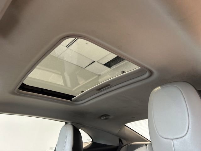 Used 2010 Chevrolet Camaro LT w/ LPO, Ground Effects Package RWD image 13