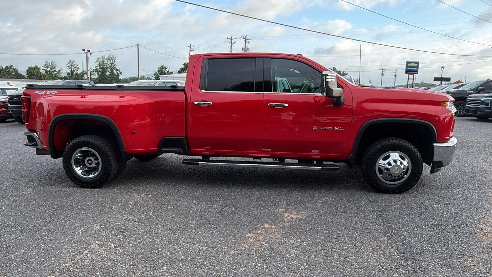 Used 2021 Chevrolet Silverado 3500 LTZ w/ LTZ Plus Package AWD/4WD image 8