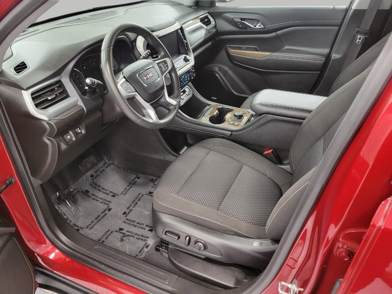 Used 2023 GMC Acadia SLE w/ Driver Convenience Package AWD/4WD image 9