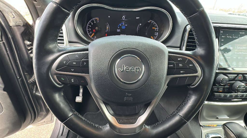 Used 2021 Jeep Grand Cherokee Laredo X image 18