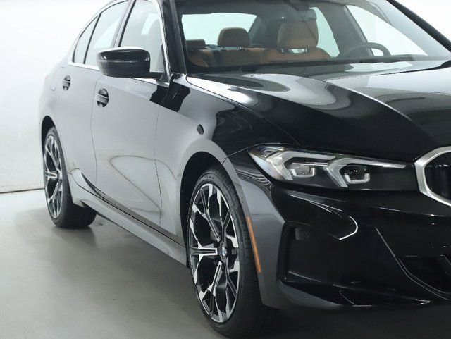 Used 2025 BMW 330i xDrive Sedan AWD/4WD image 10