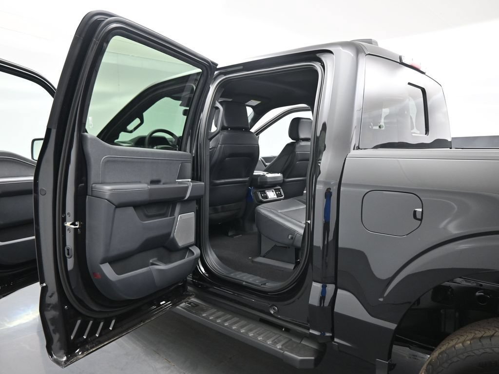 New 2026 Ford F150 Lariat w/ Equipment Group 501A Mid AWD/4WD image 18