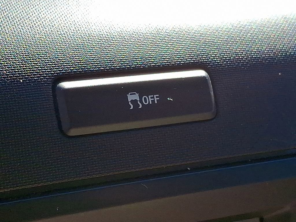 Used 2013 Ford F150 XLT w/ Luxury Equipment Group image 25