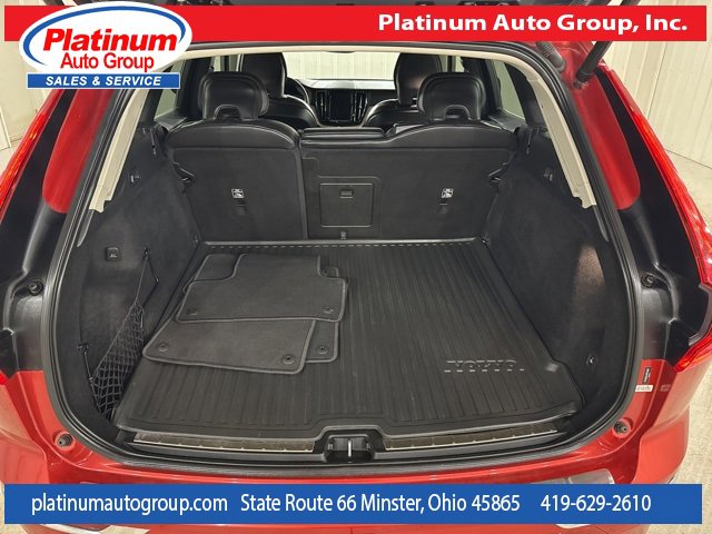 Used 2021 Volvo XC60 T5 Inscription image 33