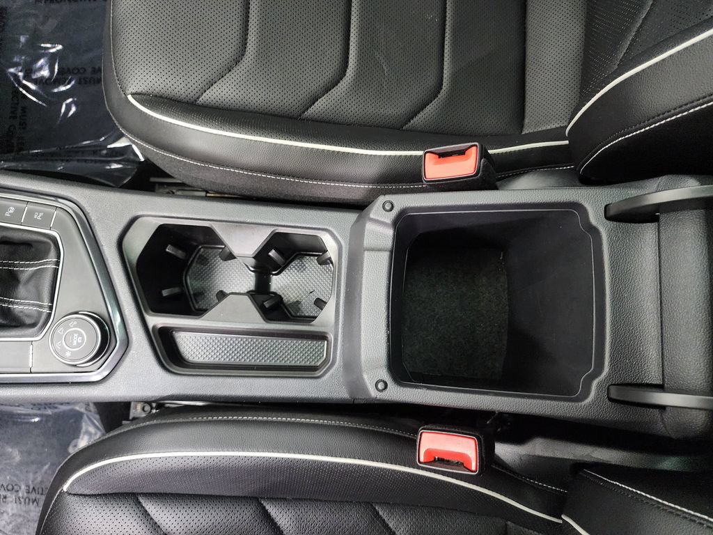 Used 2022 Volkswagen Tiguan SEL R-Line AWD/4WD image 23