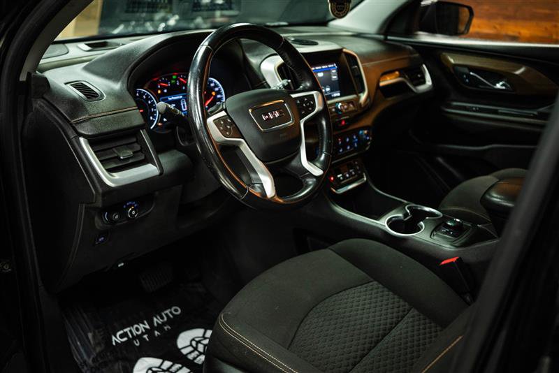 Used 2021 GMC Terrain SLE w/ LPO, Floor Liner Package FWD image 8