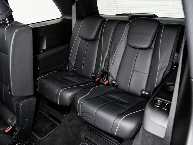 Used 2021 Mercedes-Benz GLS 580 4MATIC image 26