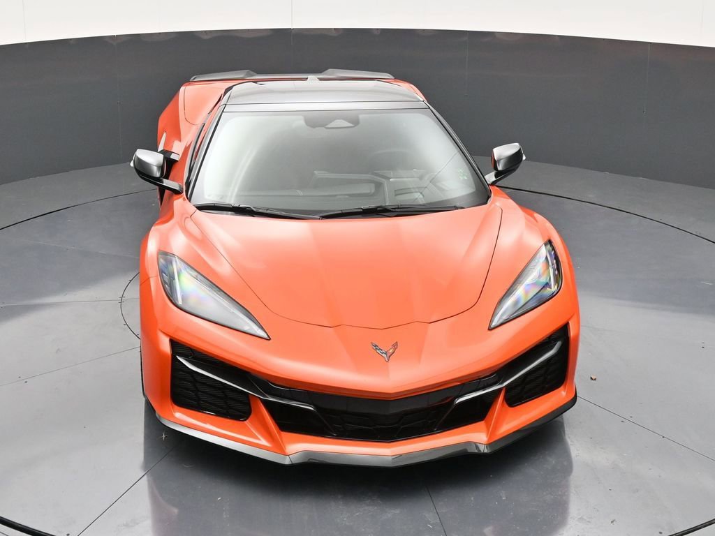 Used 2026 Chevrolet Corvette Z06 w/ Stealth Interior Trim Package RWD image 18