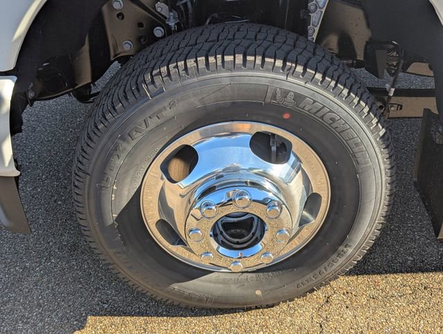 New 2026 Ford F350 Platinum w/ Platinum Plus Package image 28