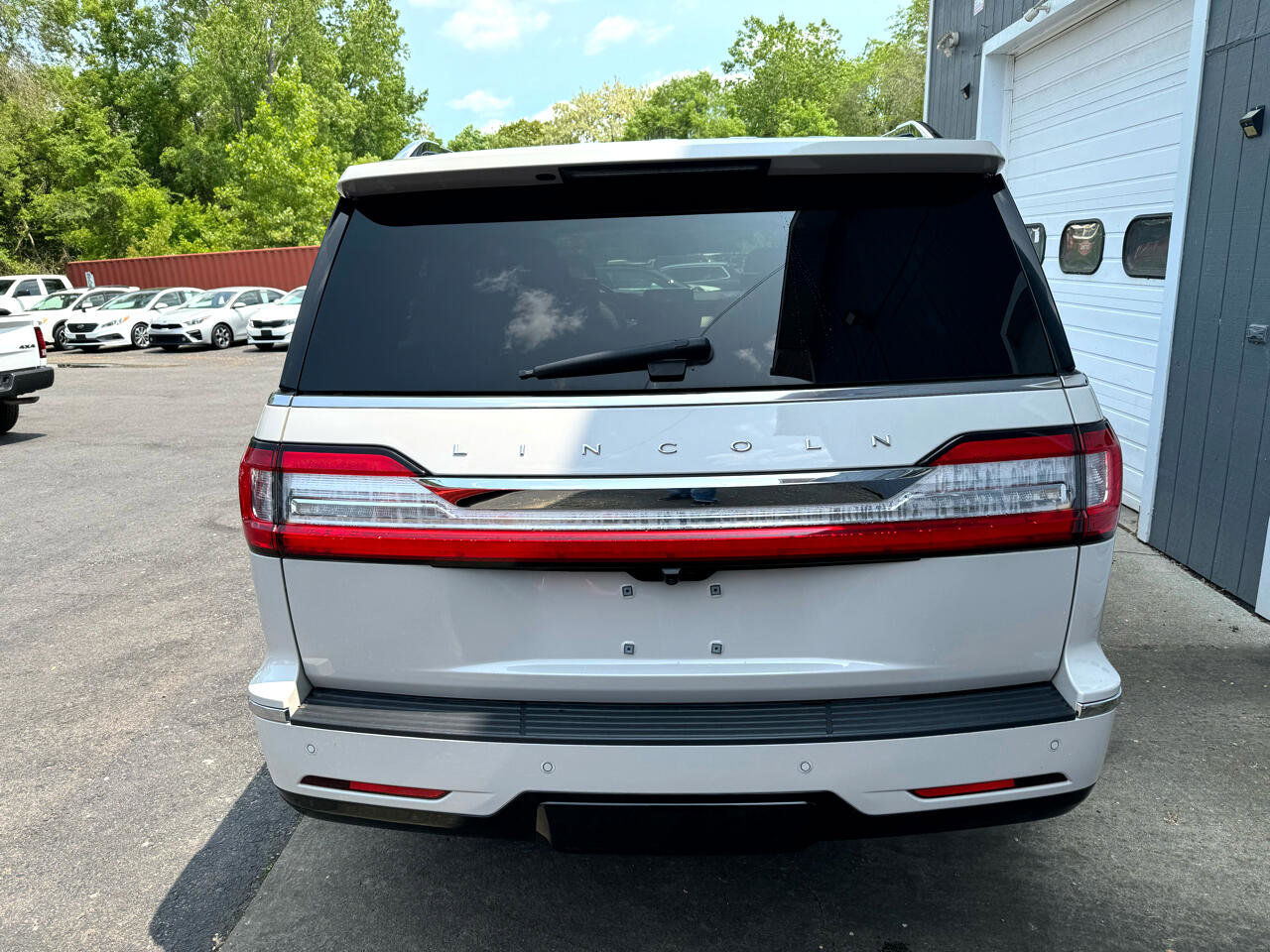 Used 2021 Lincoln Navigator L Reserve w/ Luxury Package image 5