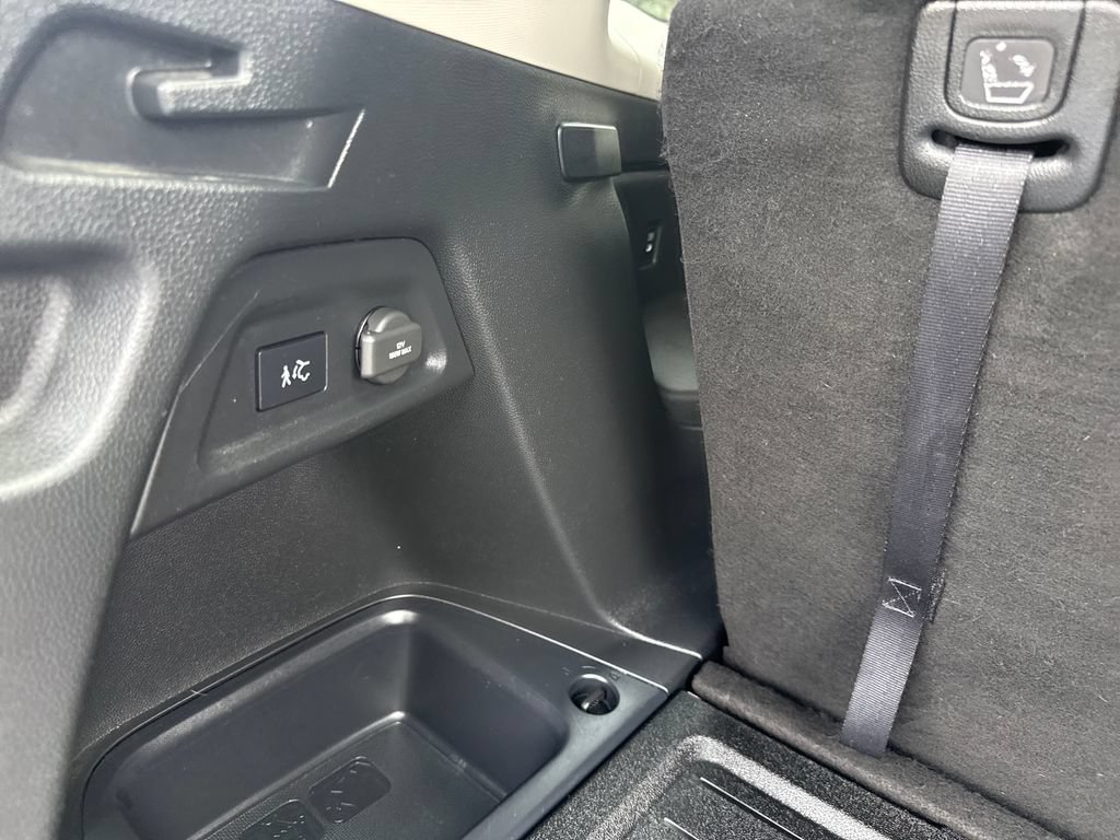 Used 2024 Honda Pilot Elite image 48