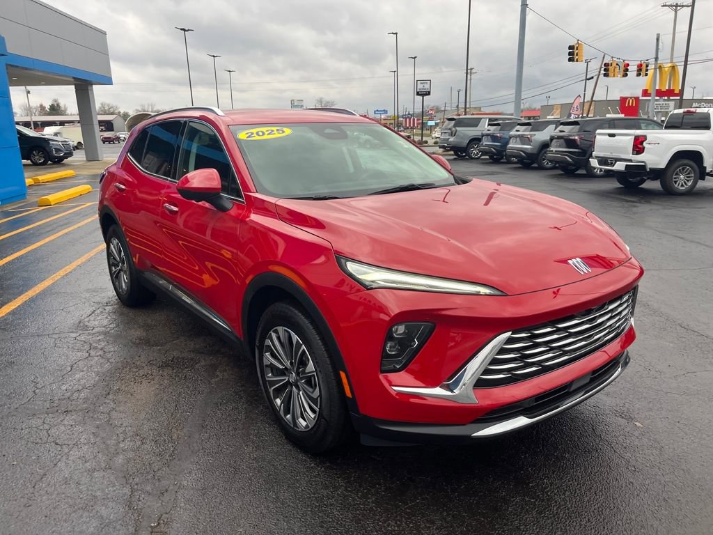 Used 2025 Buick Envision Preferred image 7