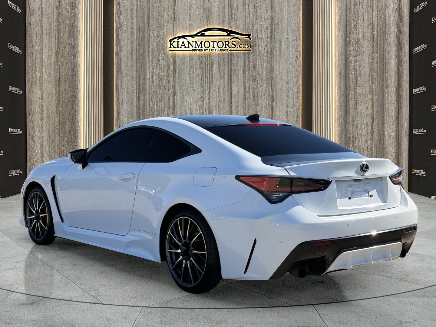 Used 2020 Lexus RC F w/ Premium Package RWD image 5