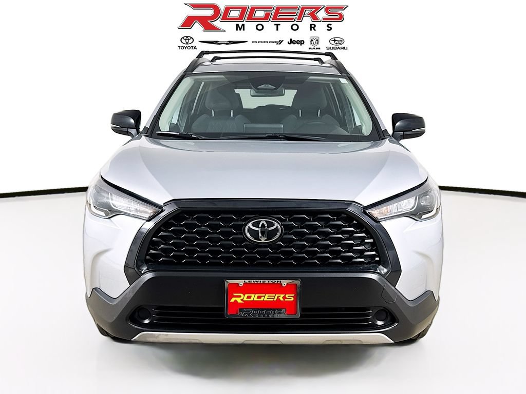 Certified 2025 Toyota Corolla Cross LE w/ Moonroof Package AWD/4WD image 7