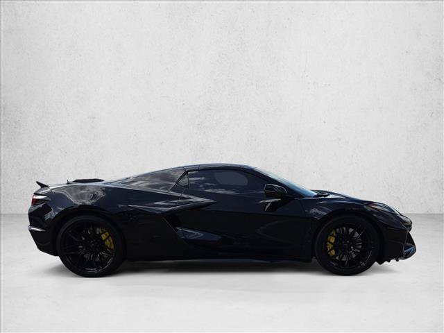 Used 2026 Chevrolet Corvette Z06 w/ Stealth Interior Trim Package RWD video 4