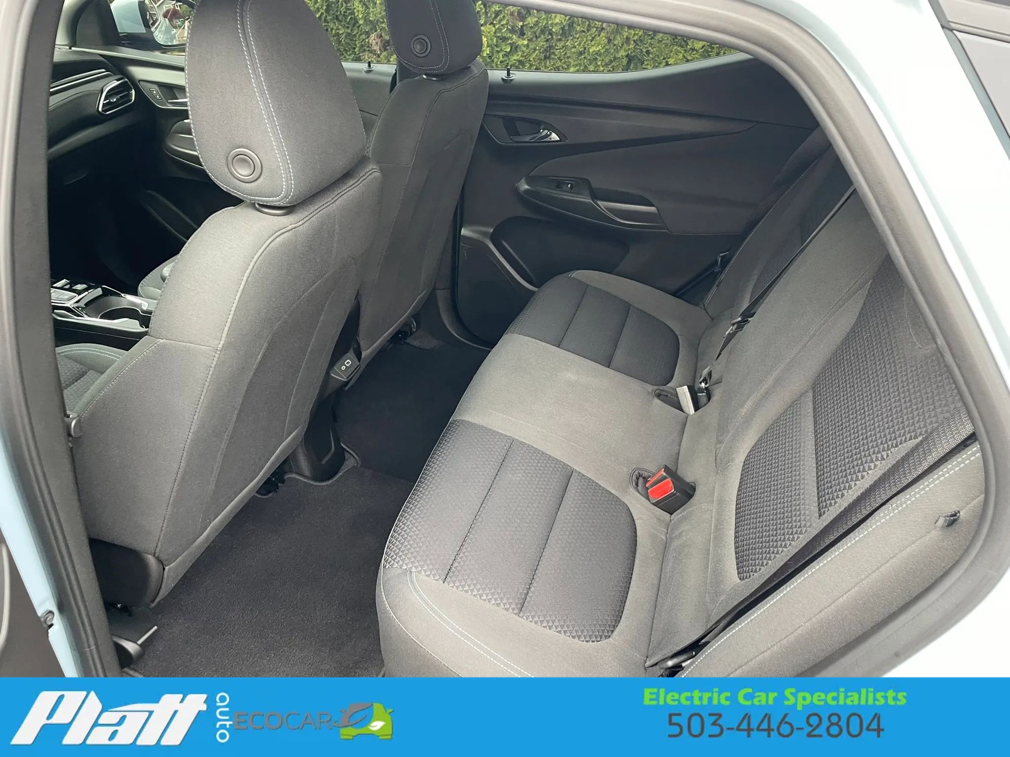 Used 2022 Chevrolet Bolt EUV LT w/ Comfort Package FWD image 40