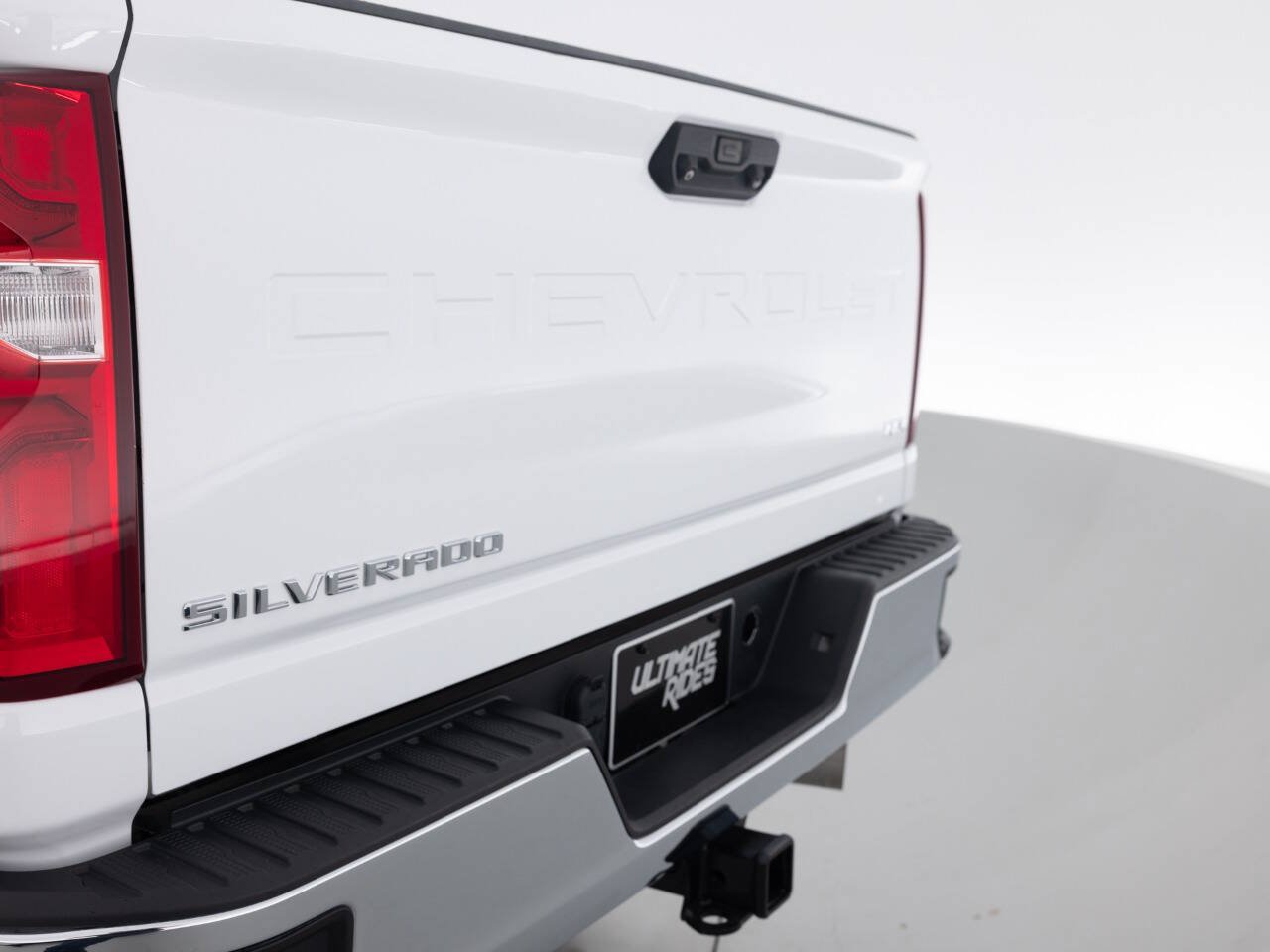 Used 2021 Chevrolet Silverado 2500 LTZ AWD/4WD image 16