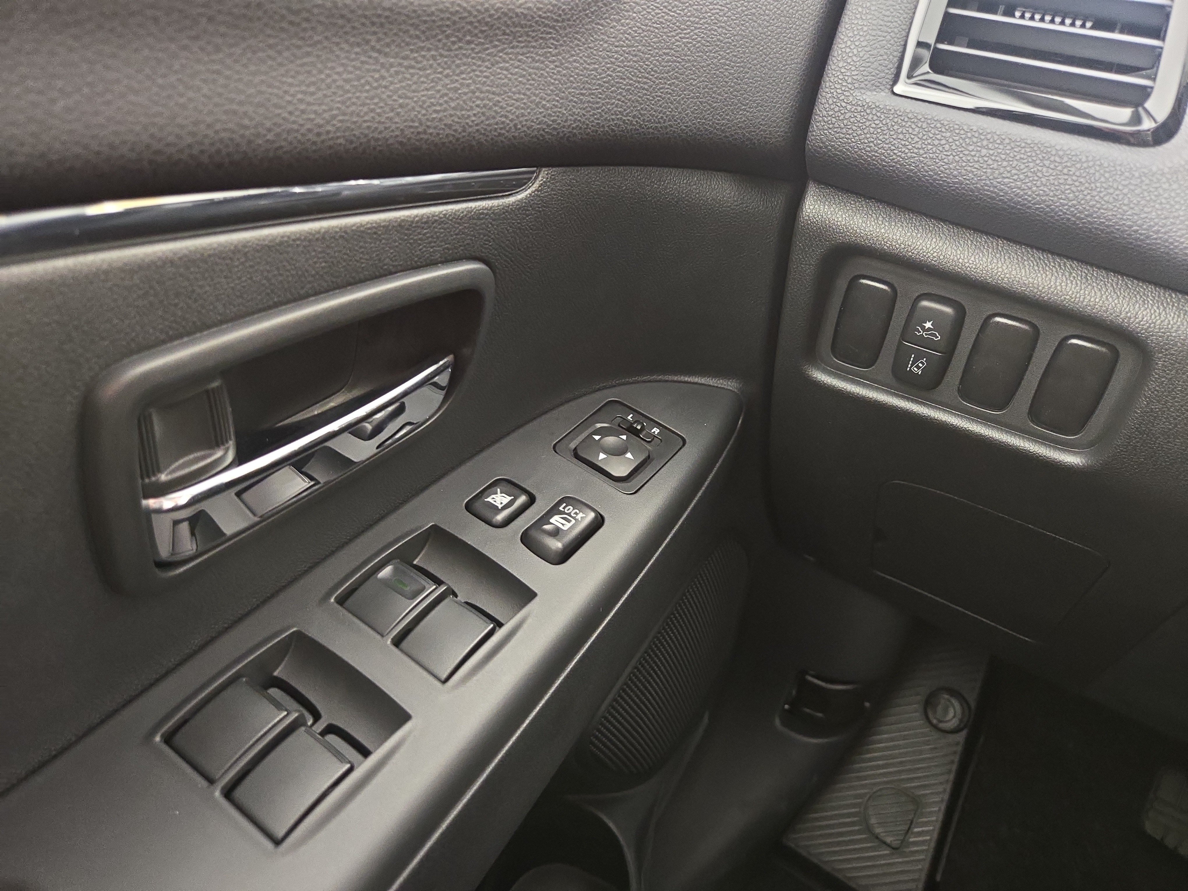 New 2026 Mitsubishi Outlander Sport ES AWD/4WD image 25