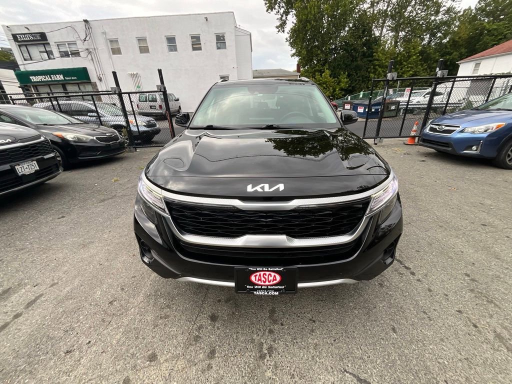 Used 2023 Kia Seltos S w/ Navigation Package image 9