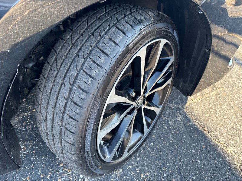 Used 2019 Toyota Corolla SE image 17