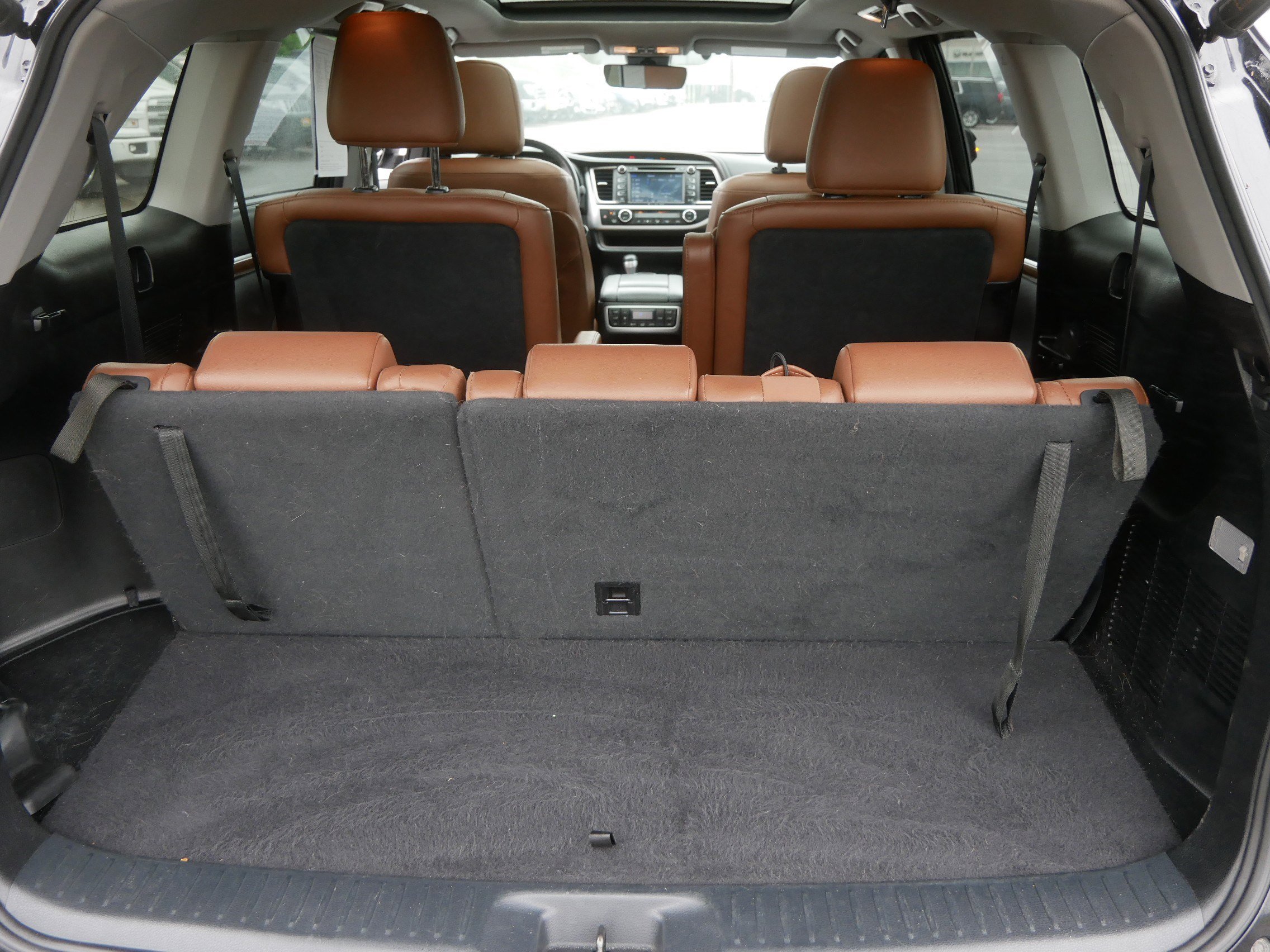 Used 2019 Toyota Highlander Limited AWD/4WD image 18