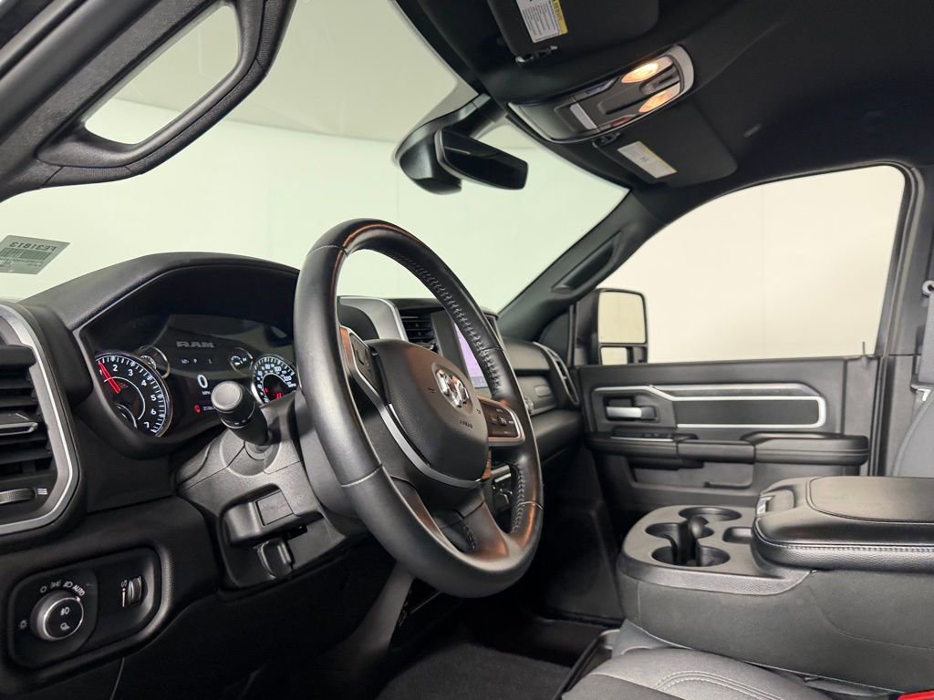 Used 2024 RAM 2500 Big Horn w/ Bed Utility Group image 24