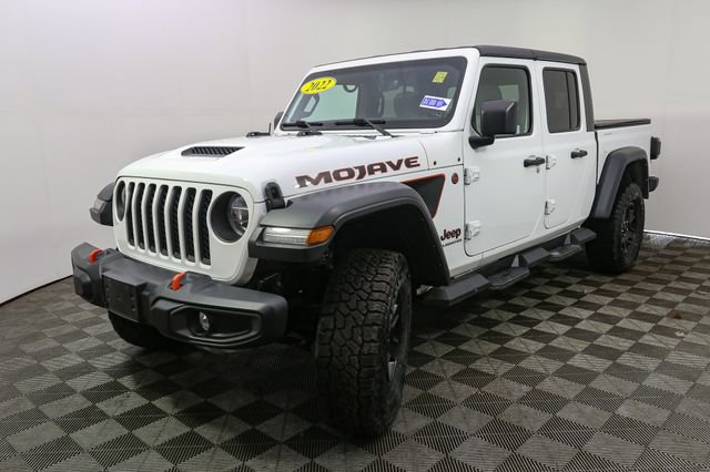 Used 2022 Jeep Gladiator Mojave w/ LED Lighting Group image 5