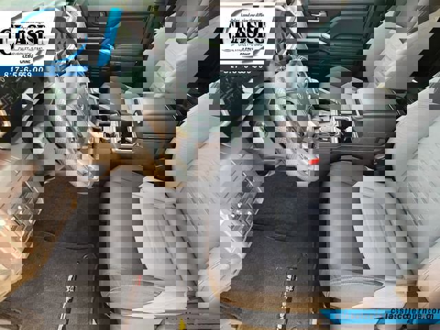 Used 2024 Toyota Tacoma TRD Sport image 14