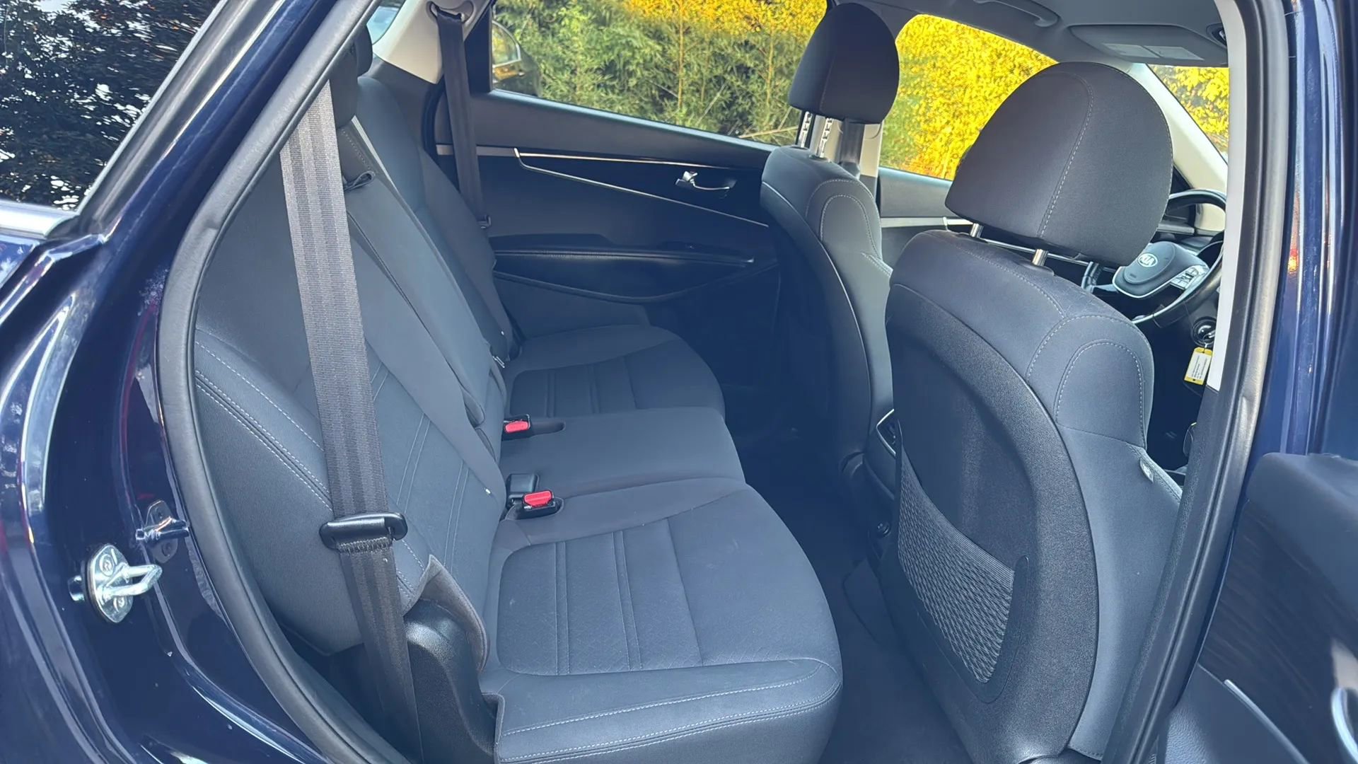 Used 2020 Kia Sorento LX w/ LX I4 Convenience Package image 13