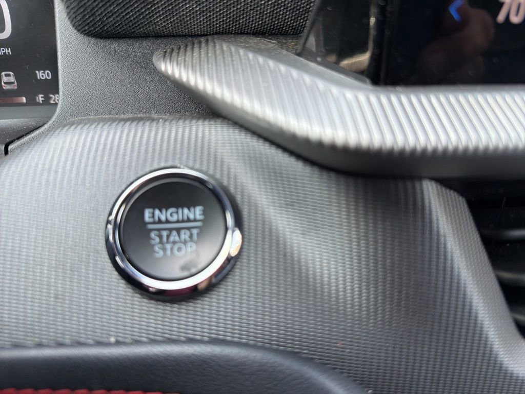 Used 2025 Ford Explorer ST-Line w/ ST-Line Street Pack image 24