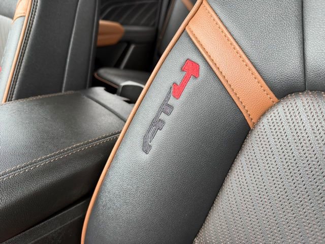 Used 2024 GMC Canyon AT4 w/ AT4 Premium Package AWD/4WD image 41