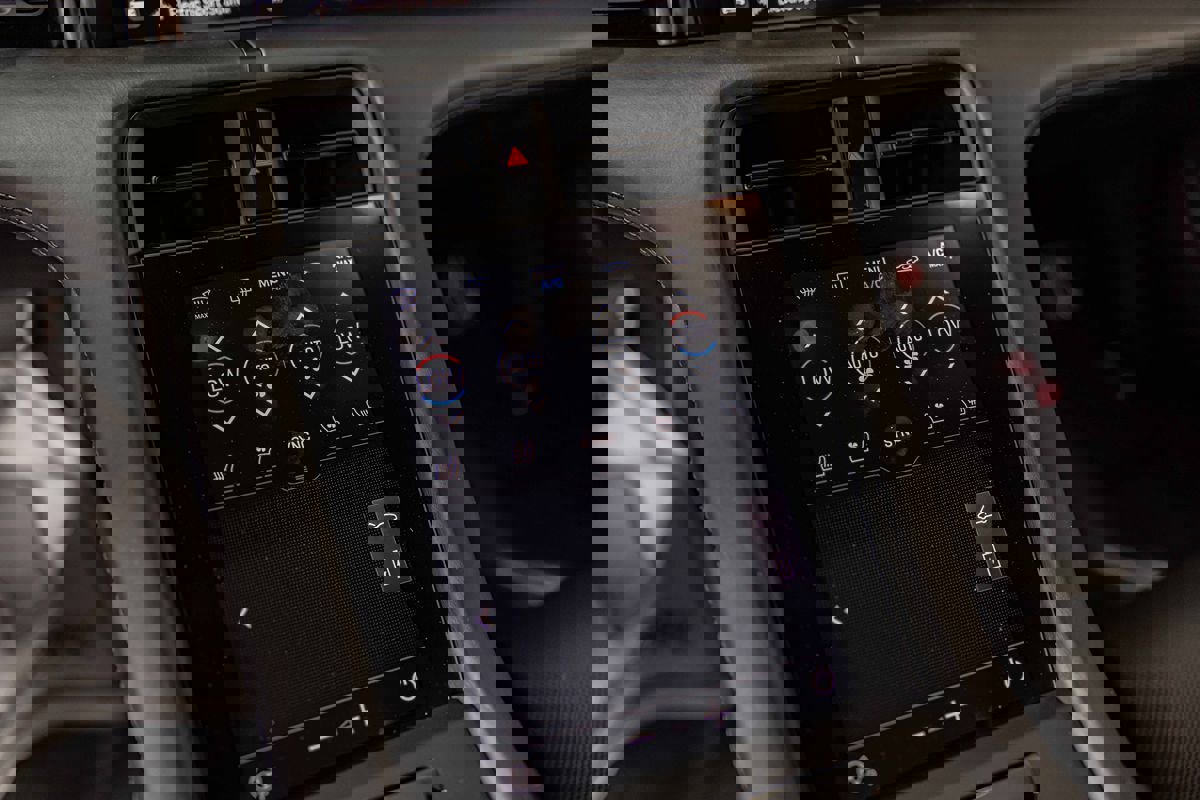 Used 2022 Porsche Taycan GTS image 31