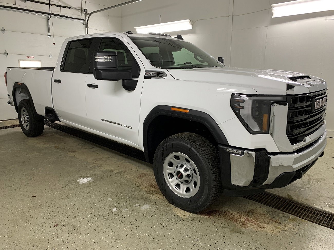 New 2026 GMC Sierra 3500 Pro w/ Convenience Package